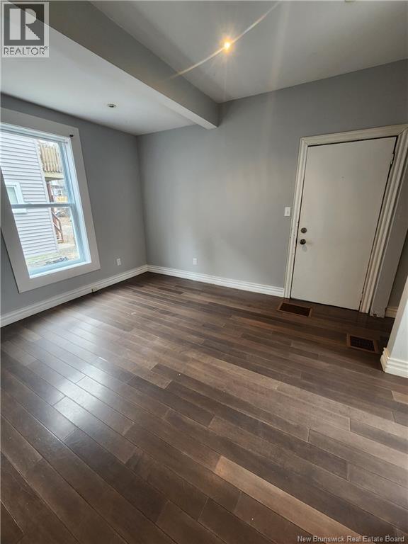 261-263 Lutz Street Property Photo 28