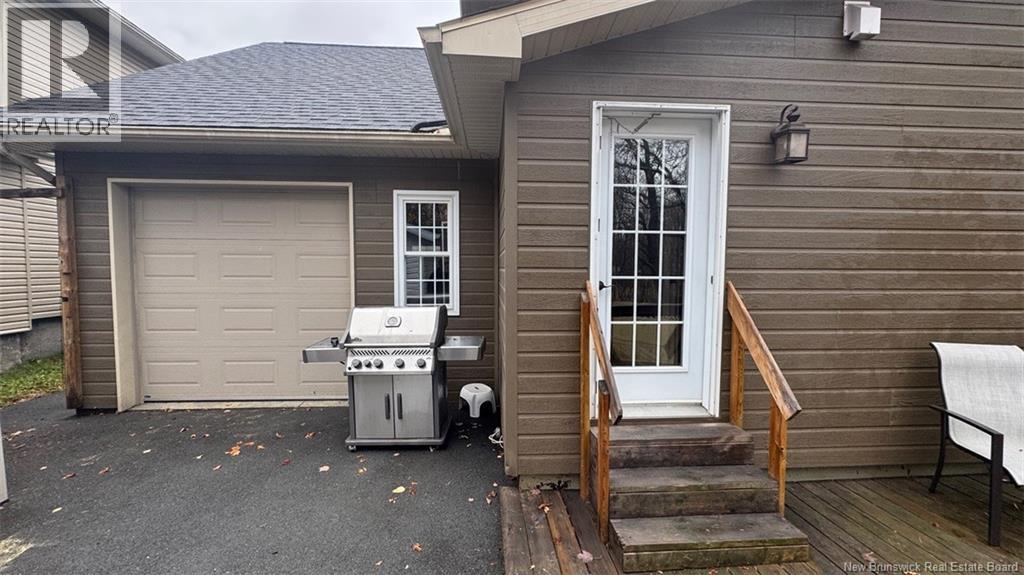 77 Fraser Property Photo 34