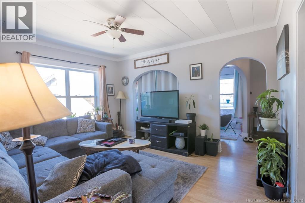 14 Wellesley Avenue Property Photo 15