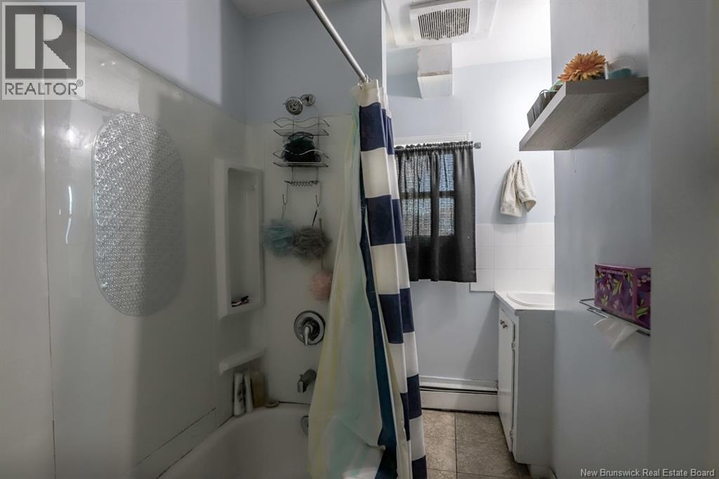 14 Wellesley Avenue Property Photo 20