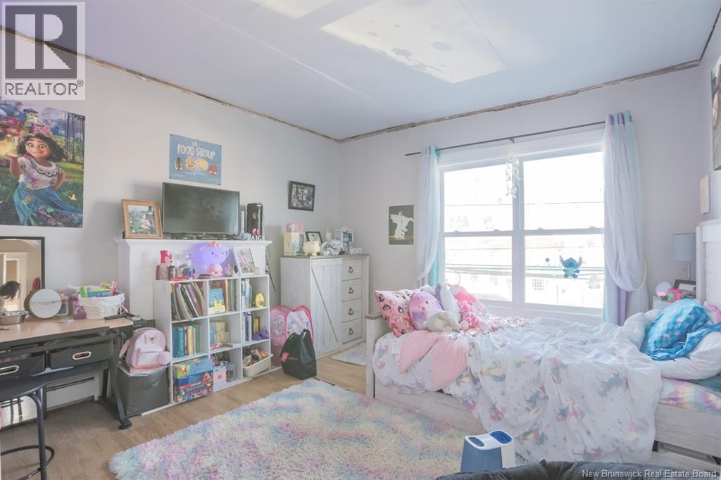 14 Wellesley Avenue Property Photo 23