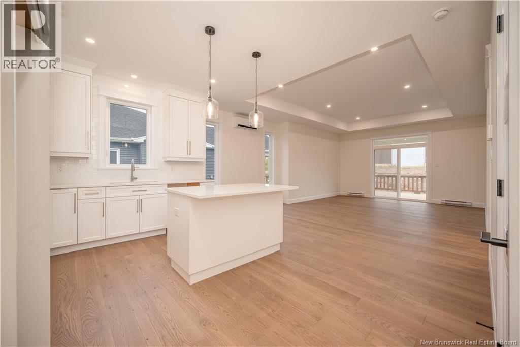 552 Royal Oaks Boulevard Property Photo 15