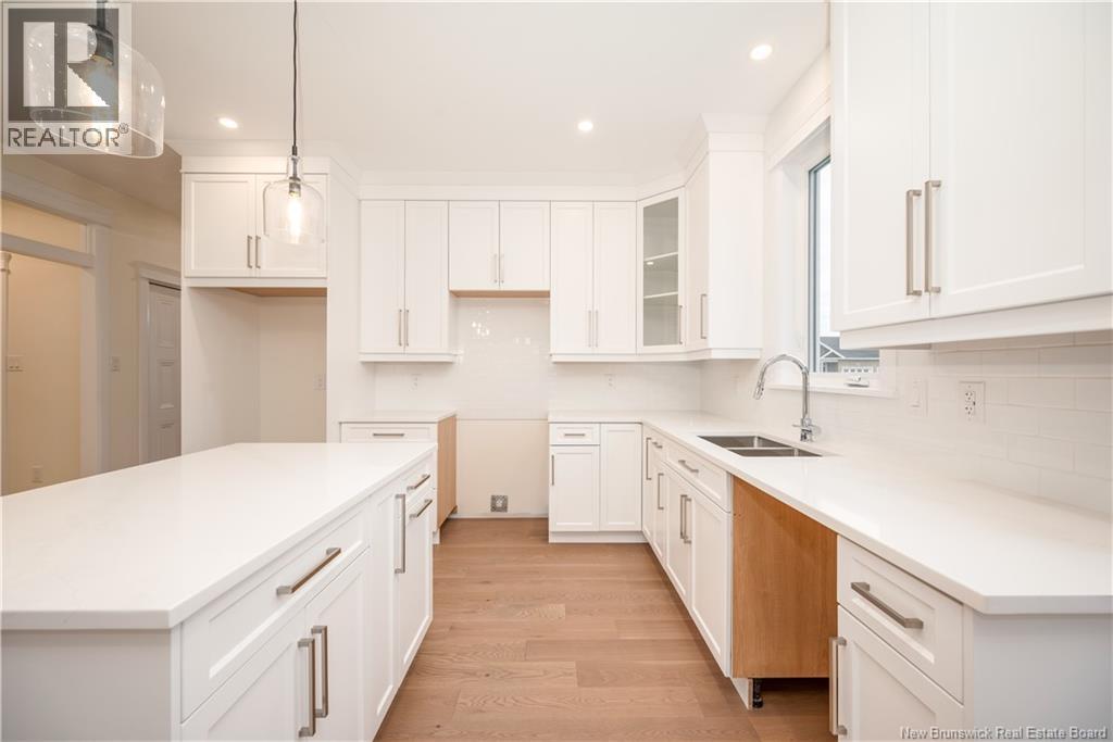 552 Royal Oaks Boulevard Property Photo 19