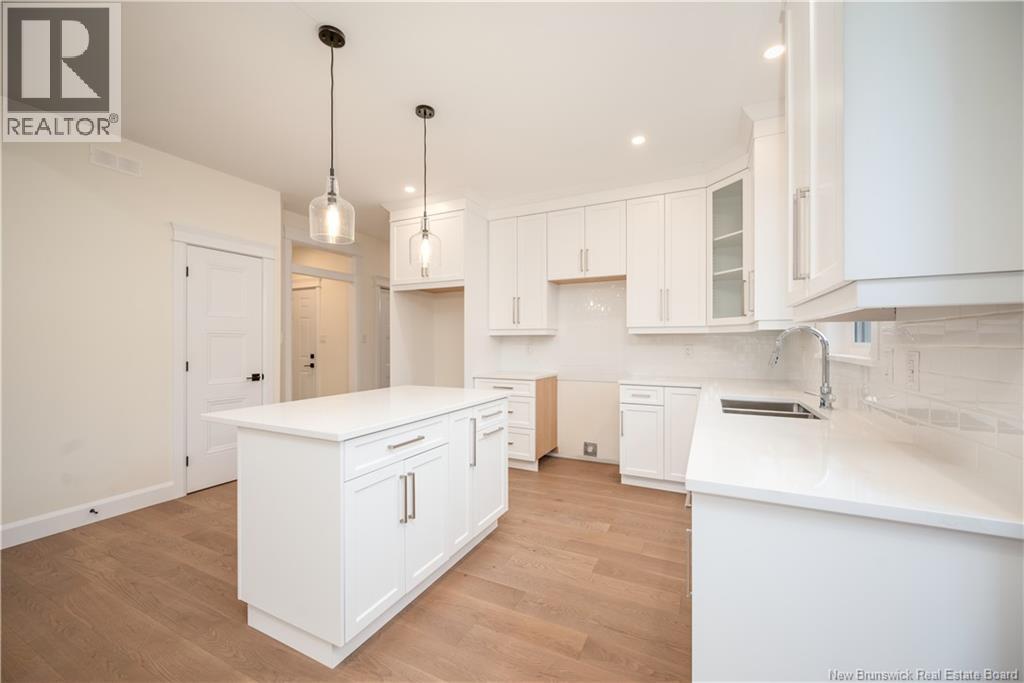 552 Royal Oaks Boulevard Property Photo 22