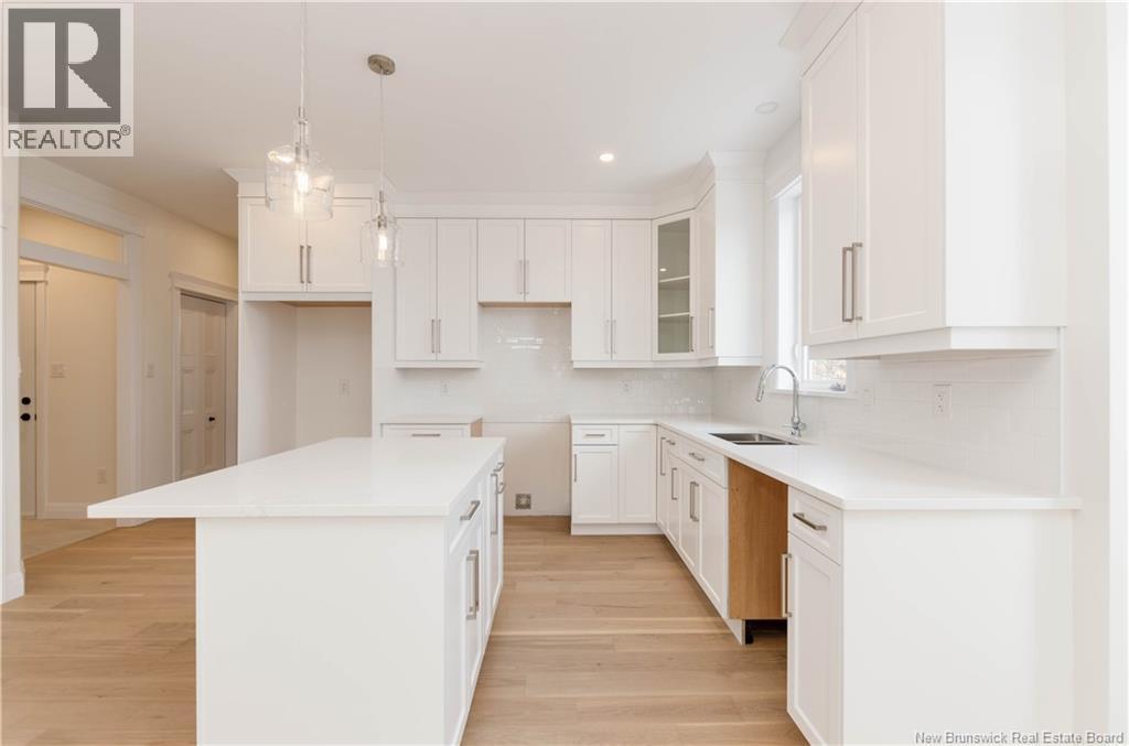 546 Royal Oaks Boulevard Property Photo 15
