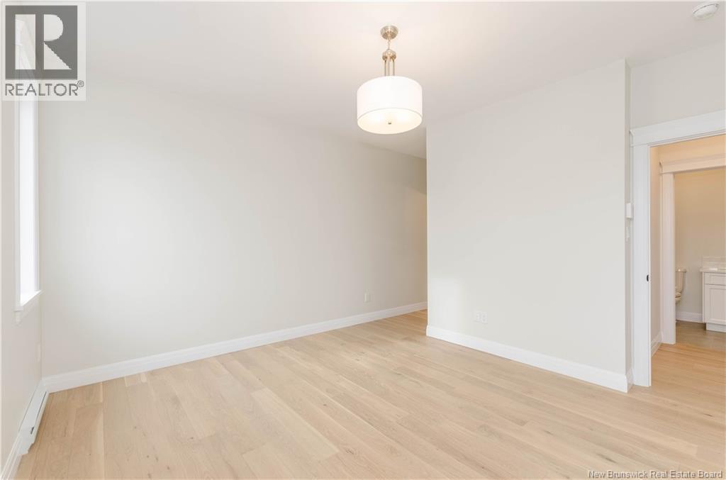 546 Royal Oaks Boulevard Property Photo 33