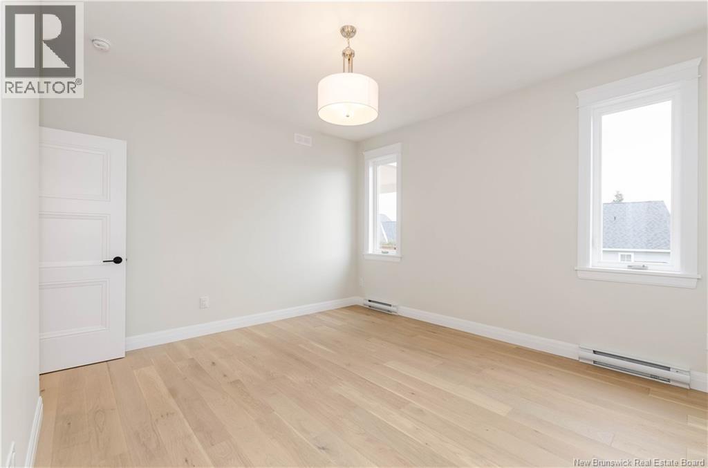 546 Royal Oaks Boulevard Property Photo 35