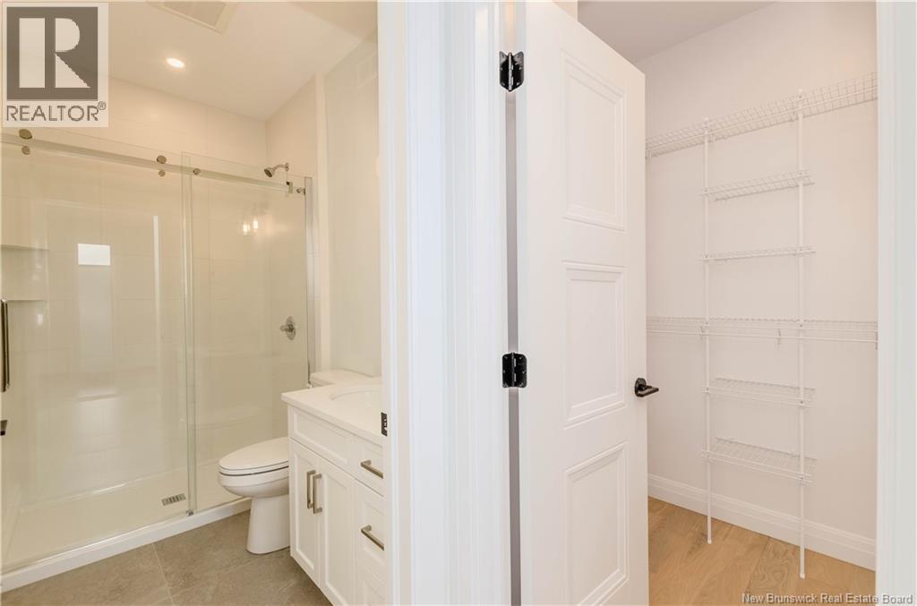 546 Royal Oaks Boulevard Property Photo 38