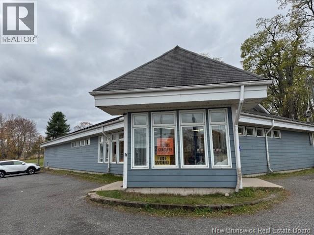 53 Front Street Property Photo 3