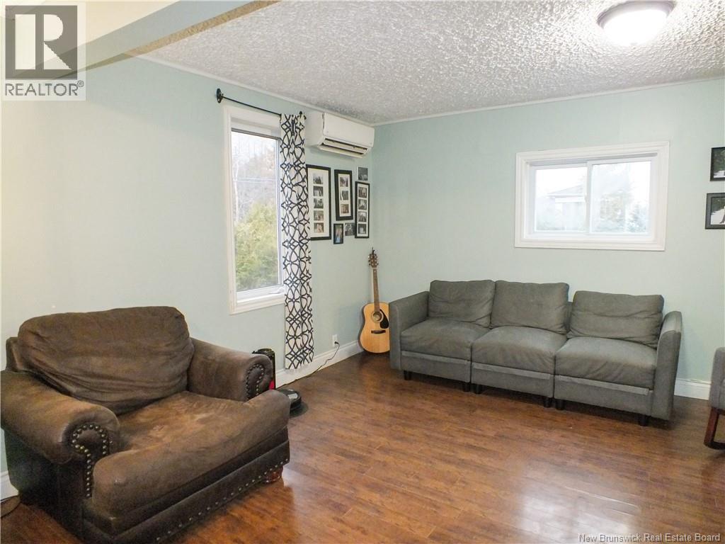222 Main Street Property Photo 10