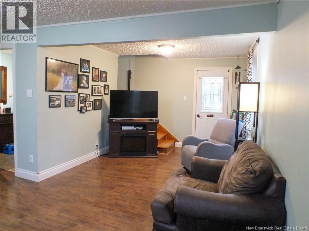 222 Main Street Property Photo 11