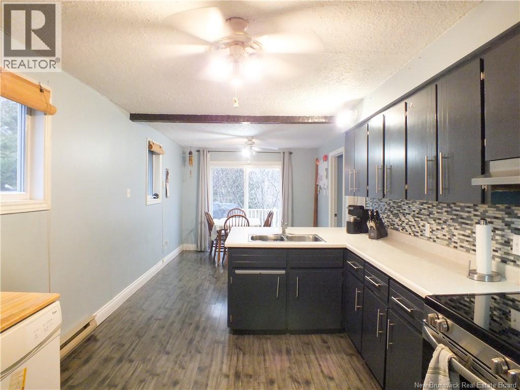222 Main Street Property Photo 13