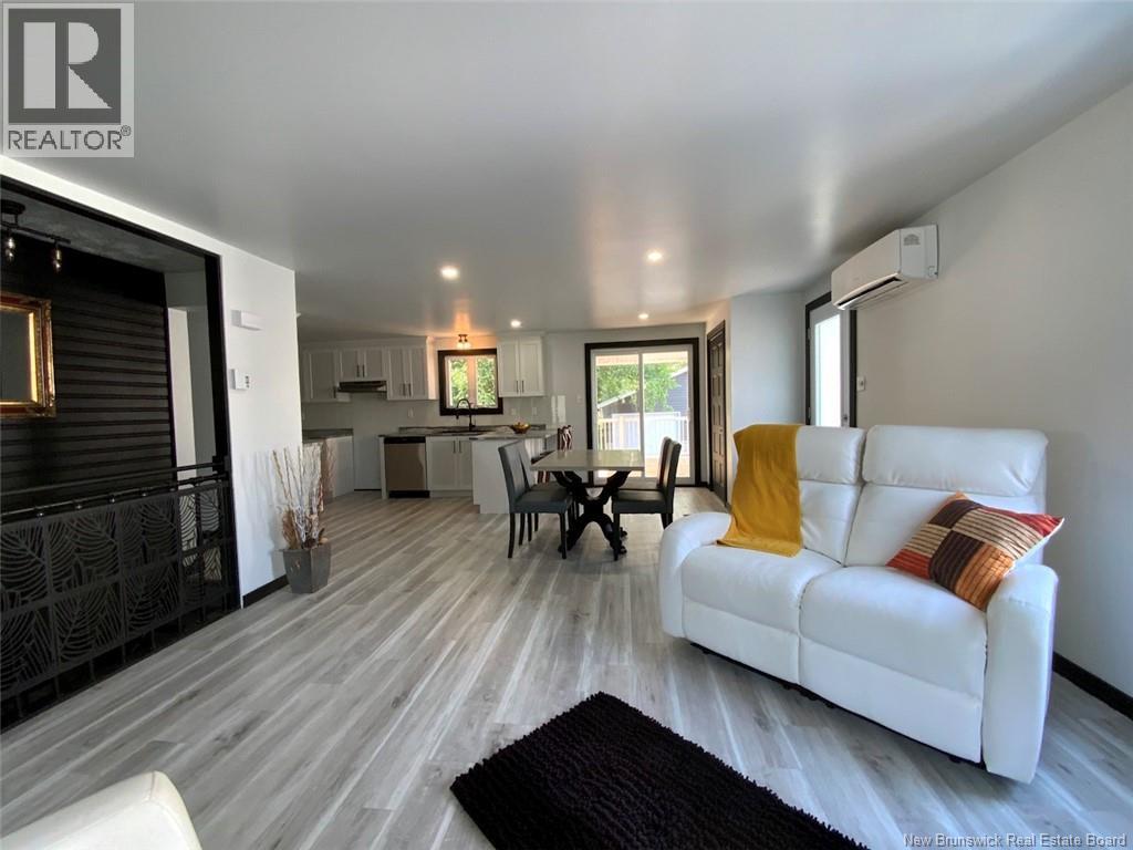 14, St-onge Street Property Photo 3