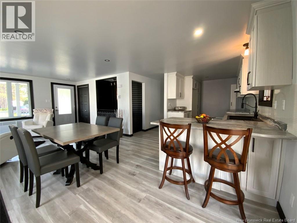 14, St-onge Street Property Photo 5