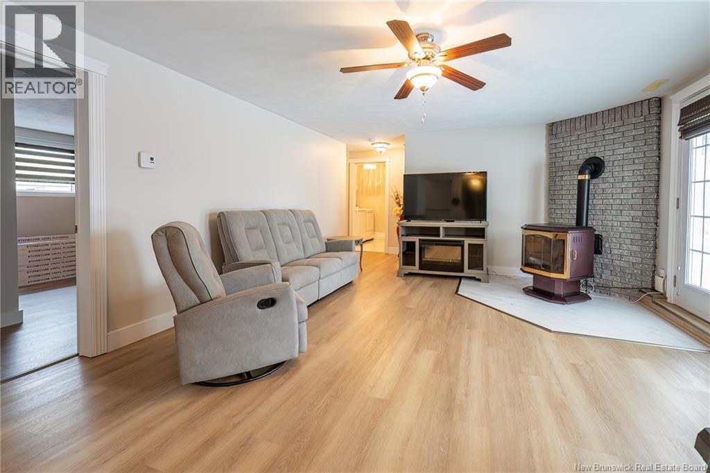 133 Wilson Crescent Property Photo 36