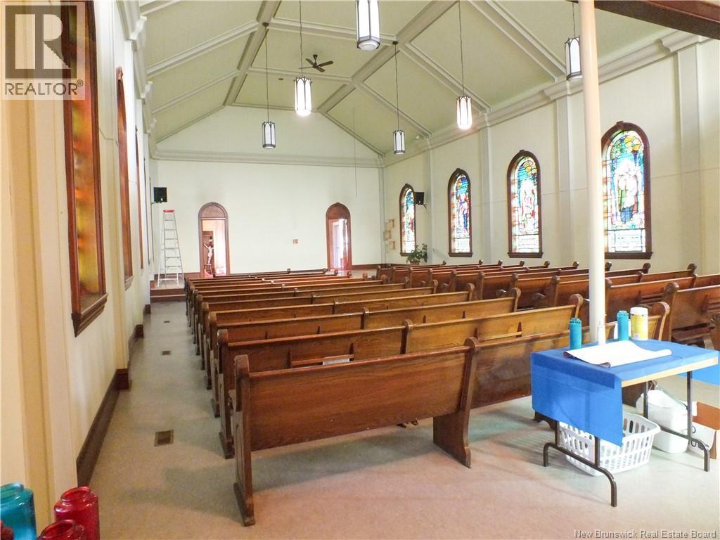 152 Church Street Property Photo 8