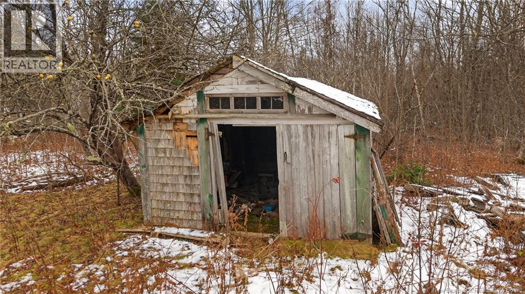 155 Lynnfield Road Property Photo 7