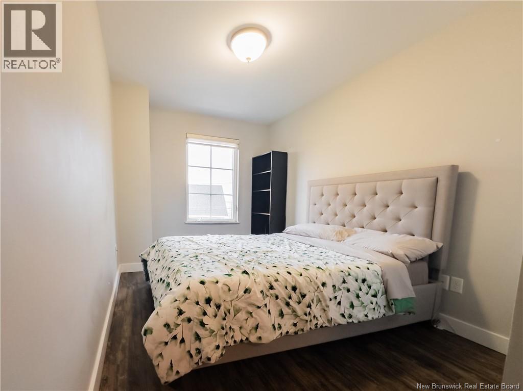 135 Waterloo Street Property Photo 17