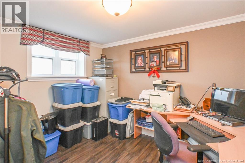 8 Rue Haché Property Photo 38