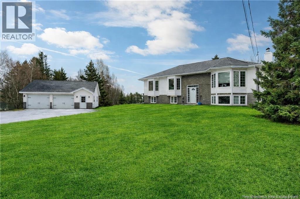 21 Des Perdrix Court Property Photo 1