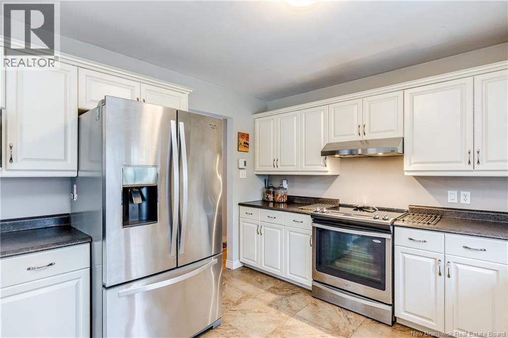 21 Des Perdrix Court Property Photo 8