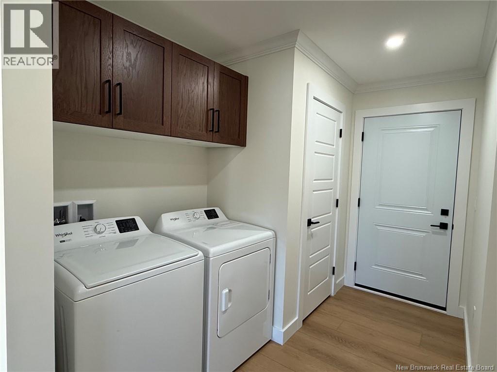 128 Hetherington Court Property Photo 29