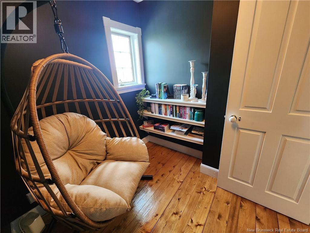 315 Bernier Street Property Photo 22