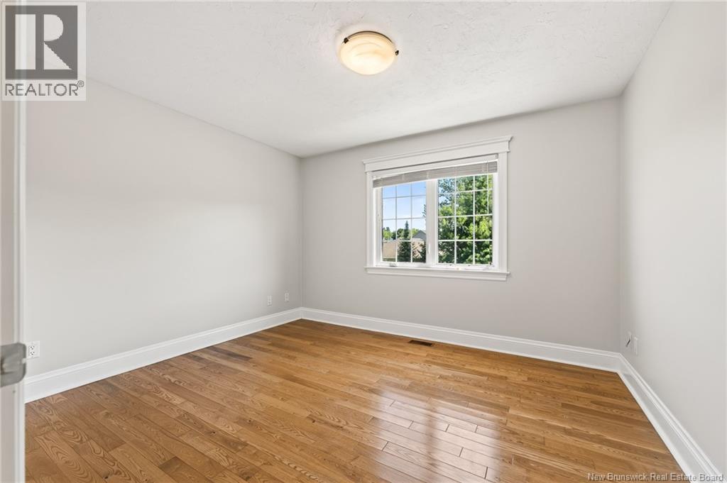 7 Highgate Court Property Photo 35