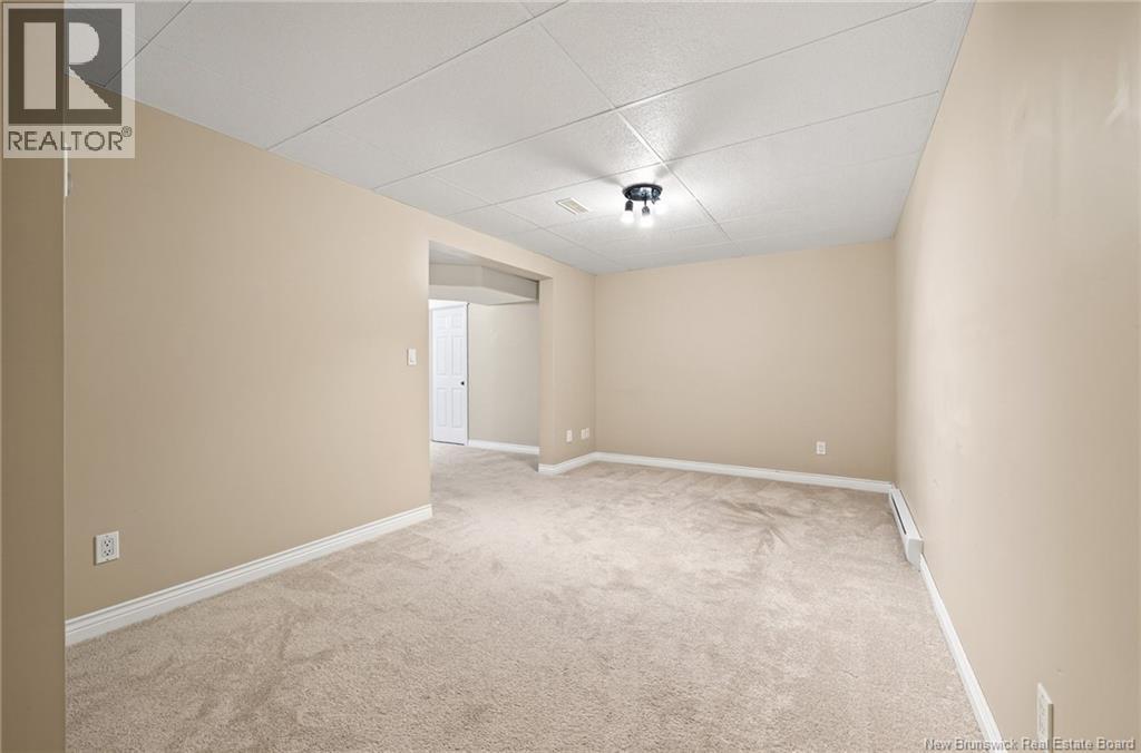 7 Highgate Court Property Photo 43