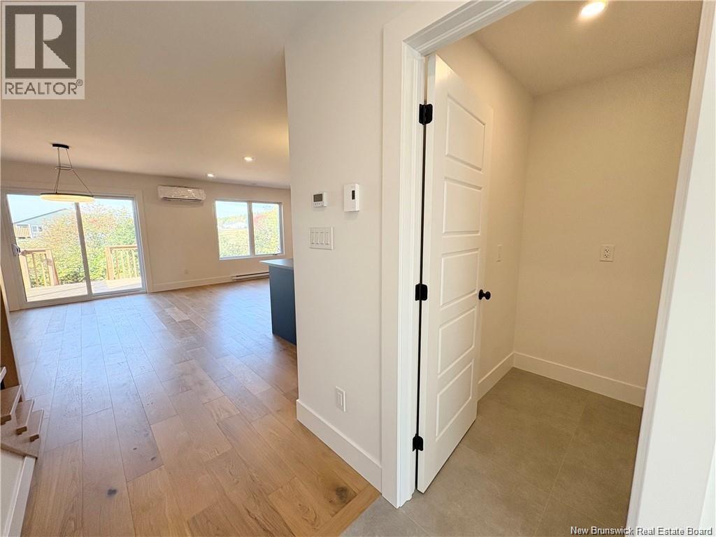 1026 Elmwood Drive Property Photo 8