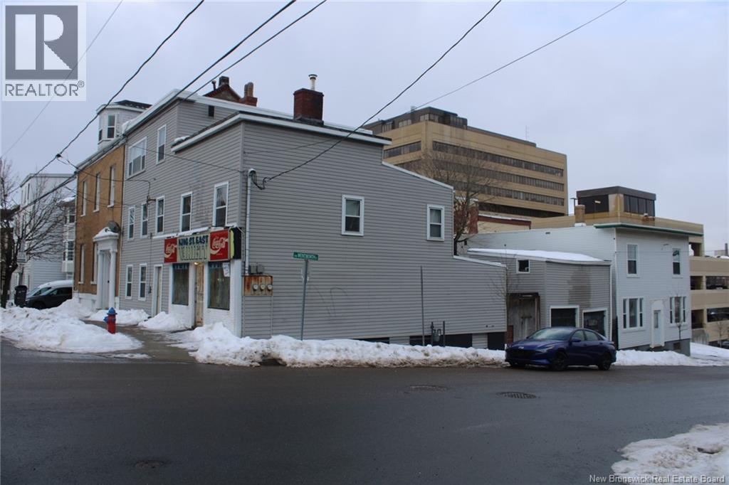149 King St East Property Photo 3