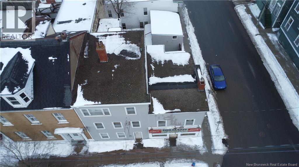 149 King St East Property Photo 8