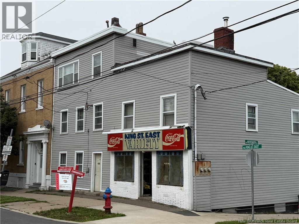 149 King St East Property Photo 3
