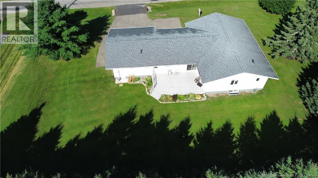 19 5th Ave Property Photo 3