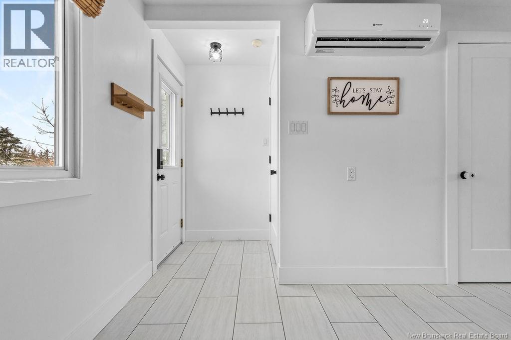 18 Golden Hawk Drive Property Photo 3