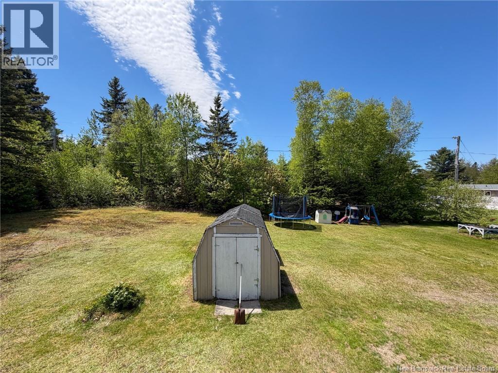 18 Golden Hawk Drive Property Photo 33
