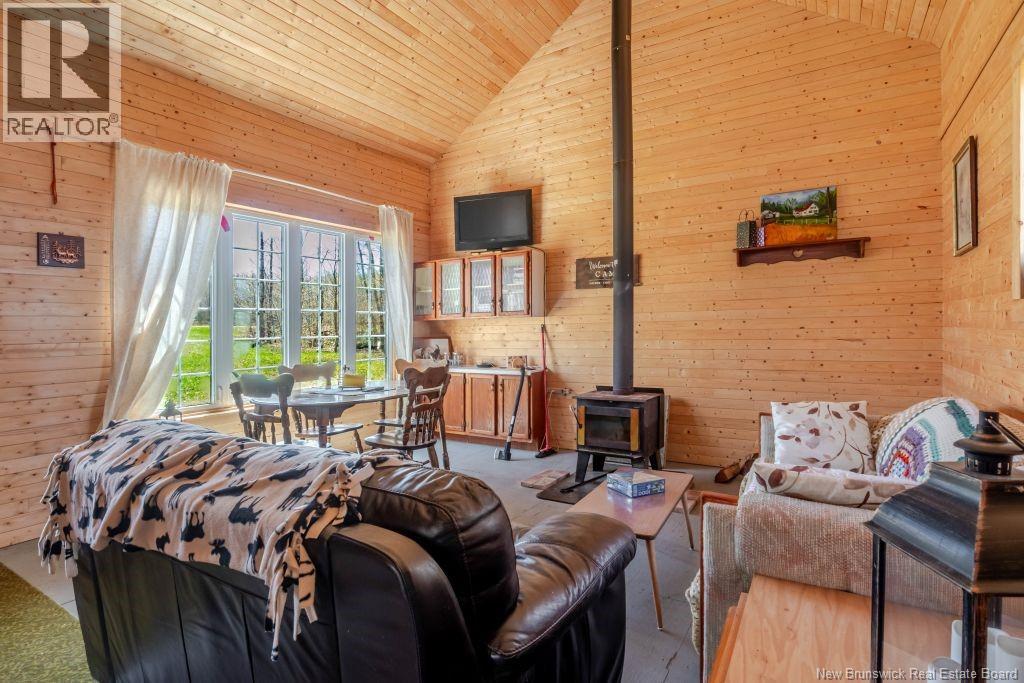 2016-2 Tay River Property Photo 15