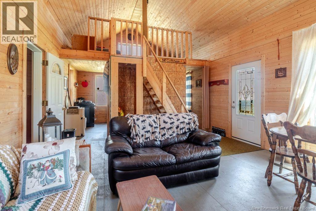 2016-2 Tay River Property Photo 17