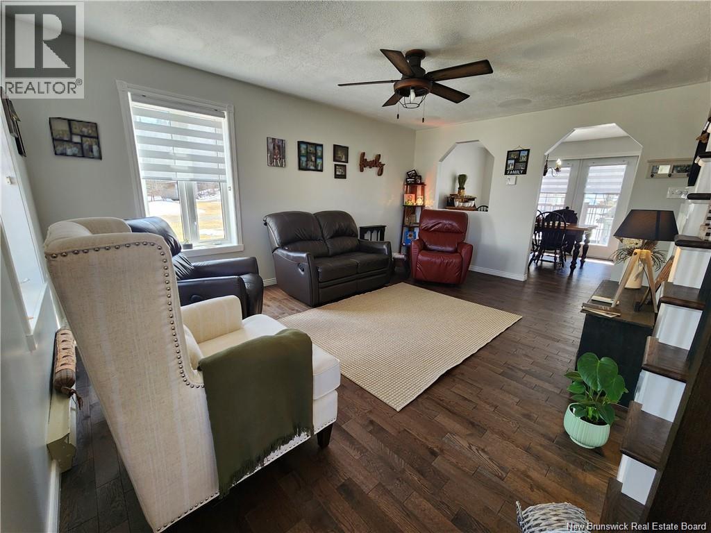 949 West River Road Property Photo 14
