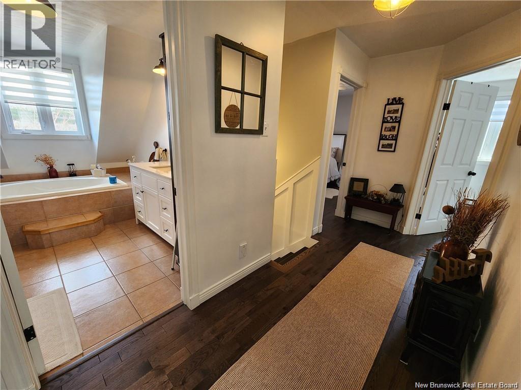 949 West River Road Property Photo 21