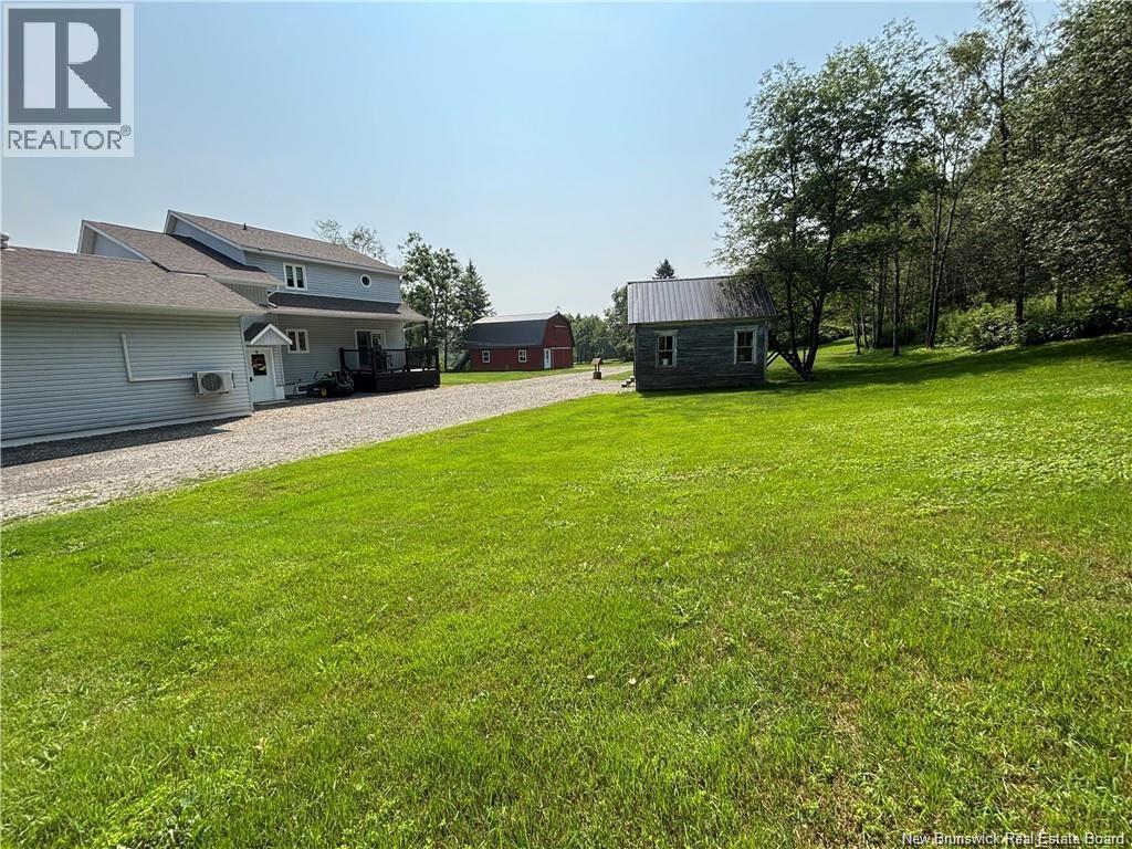 949 West River Road Property Photo 35