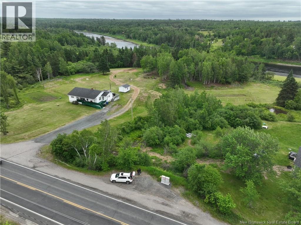 1 Hec Hwy 8 Property Photo 5
