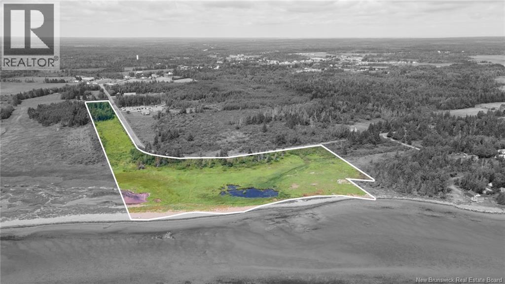 Lot Fort Moncton Road