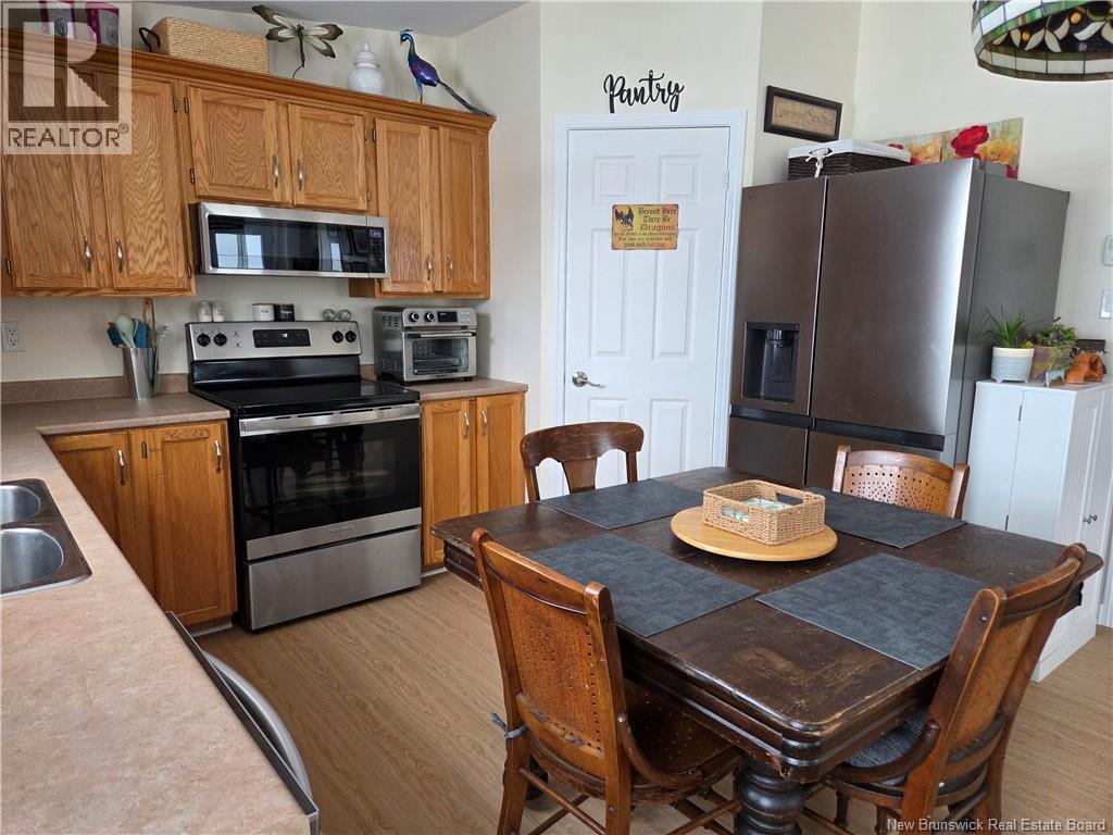 36 Hayward Lane Property Photo 9
