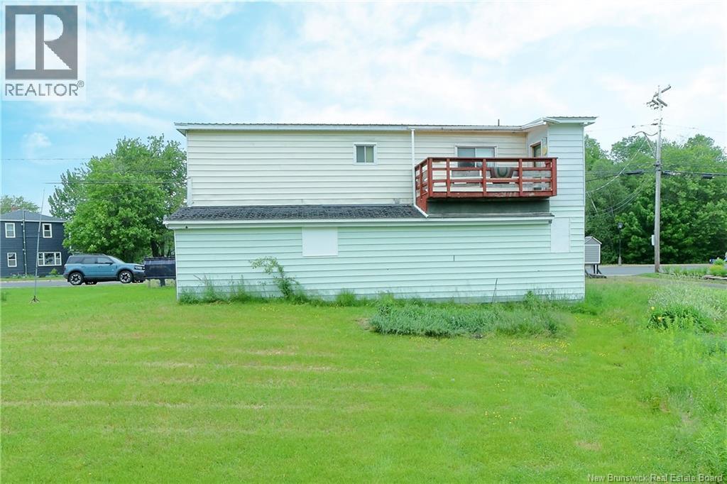 287 Main Street Property Photo 5