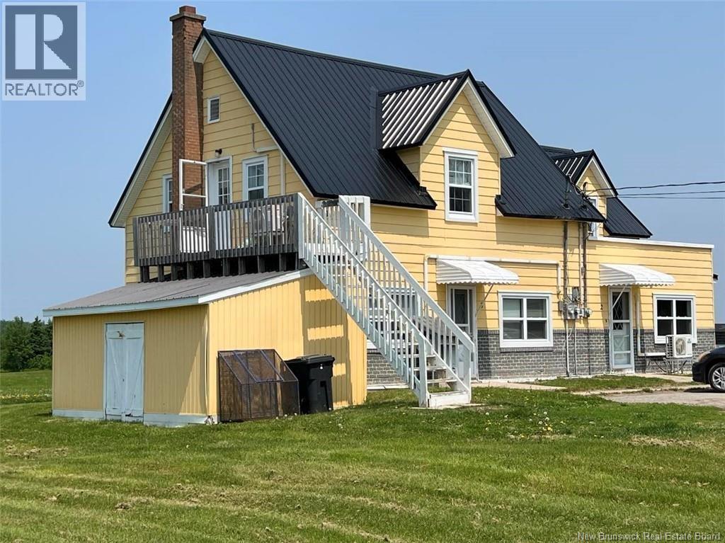 1804 Saint Ignace Road Property Photo 3