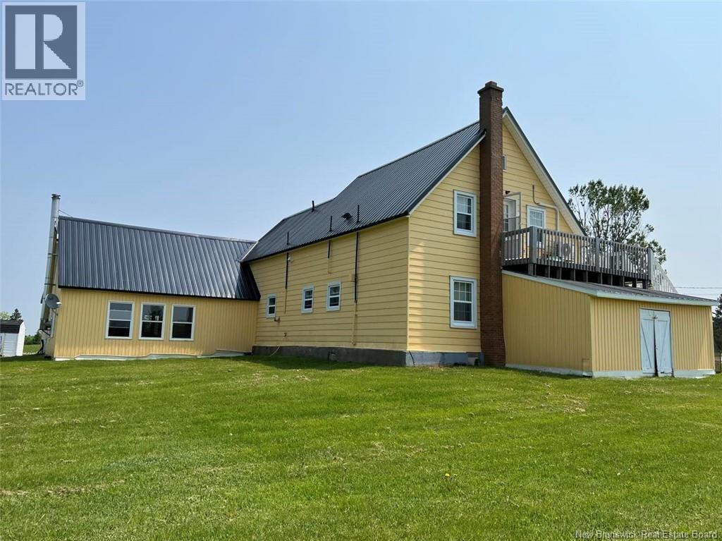 1804 Saint Ignace Road Property Photo 4