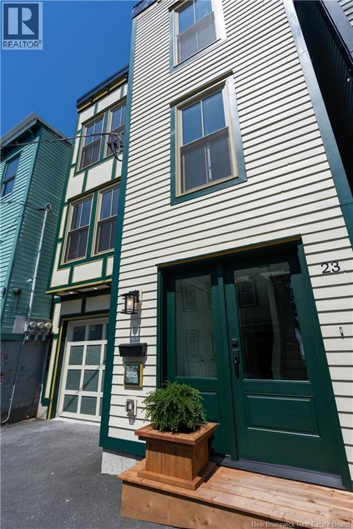 23 Harding Street Property Photo 1