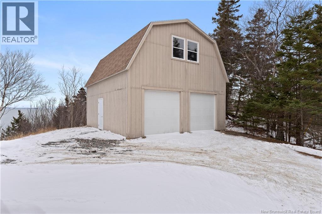 572 Fundy Drive Property Photo 34