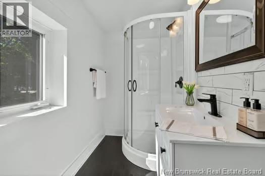 42 Germain Property Photo 16